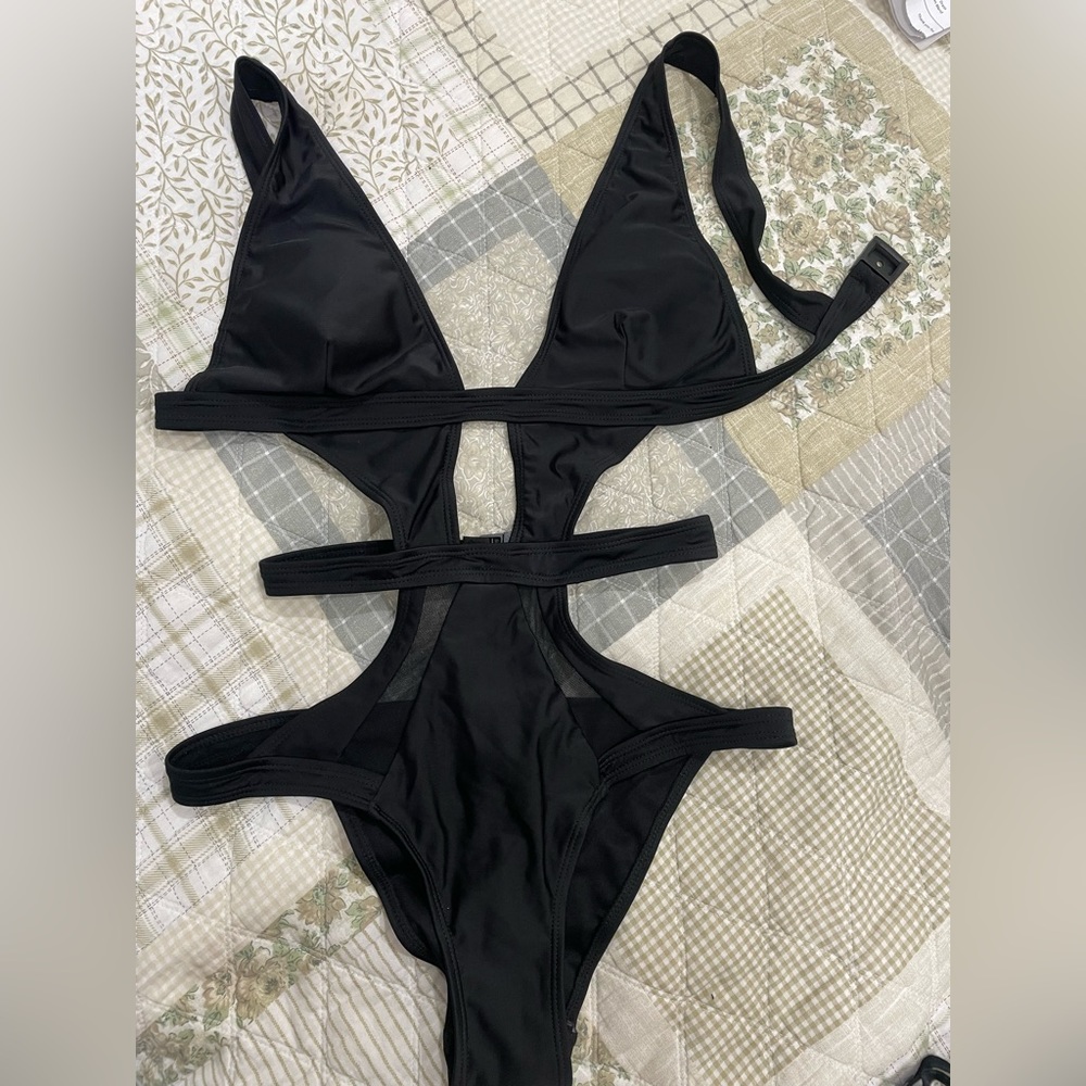 SOLD!!! SEXY SWIMSUIT! NEW